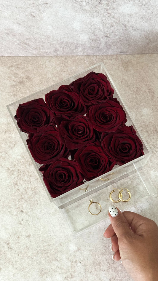 Elegant Treasure 9 Roses