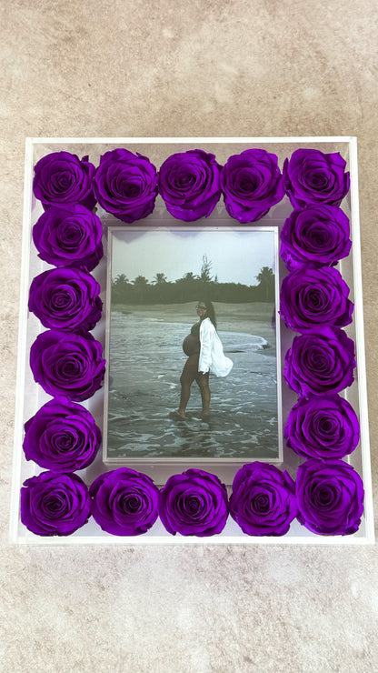Elegant Photo Frame 18 Roses